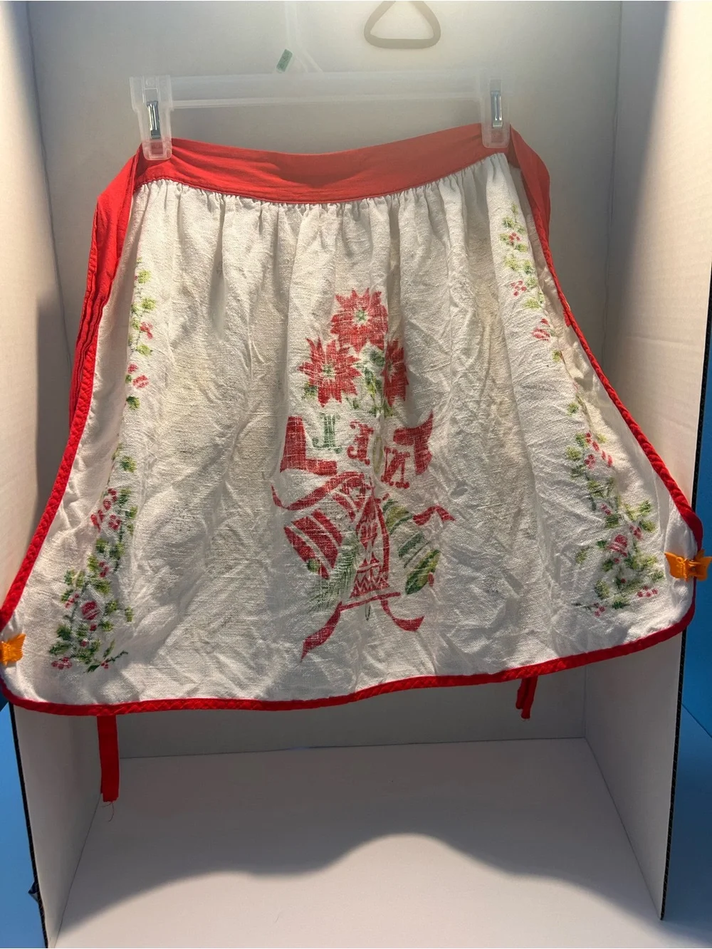 Vintage 1960s Christmas Apron Noel Theme Christmas